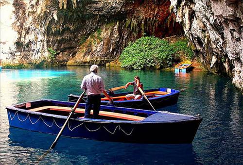  melissani mağarası yunanistan